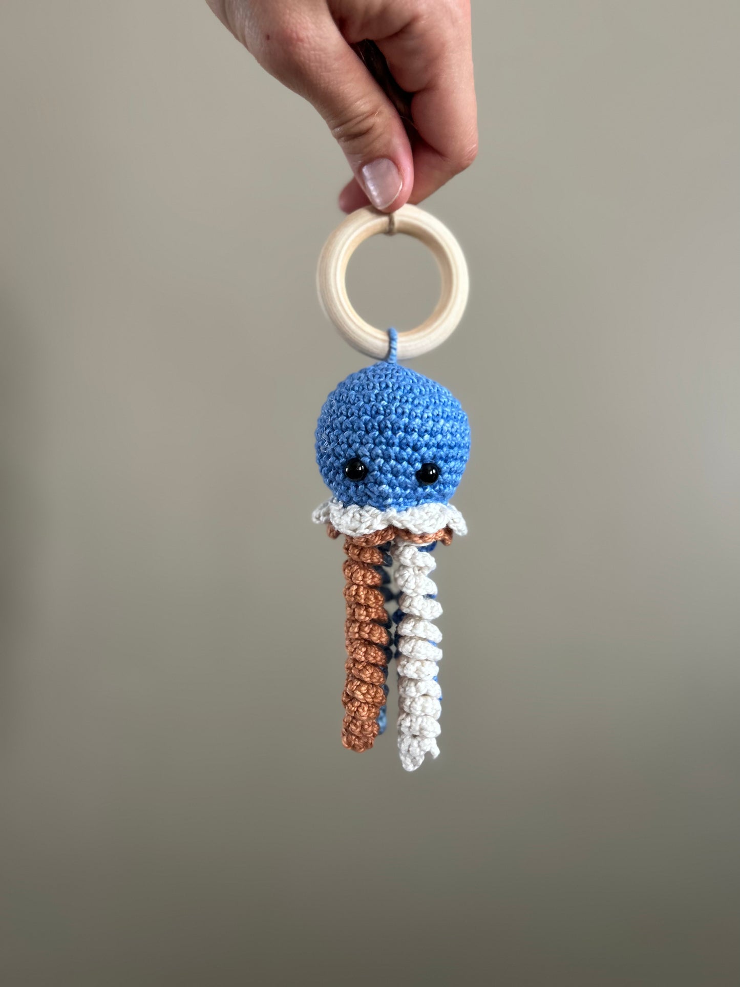 Baby Ollie - rattle toy