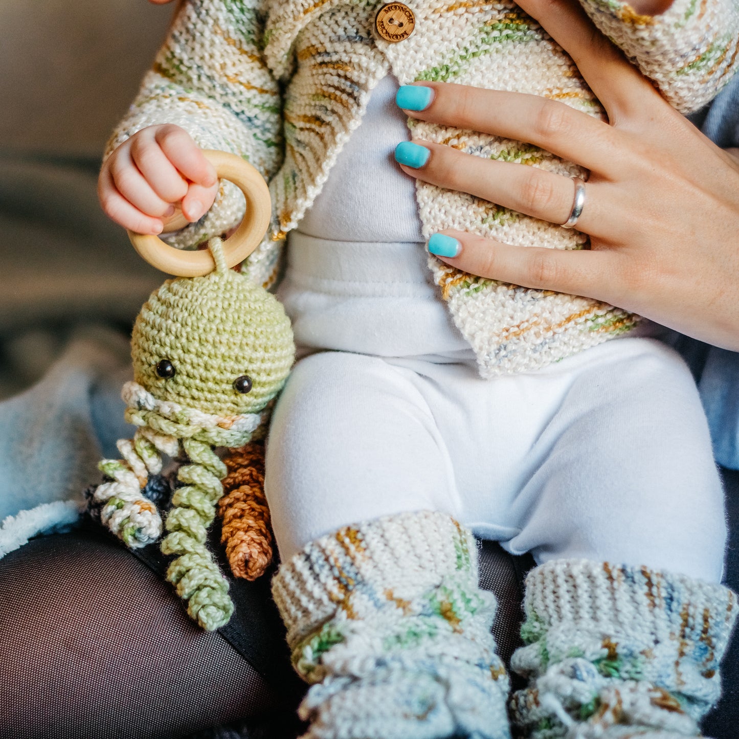 Baby Ollie - rattle toy